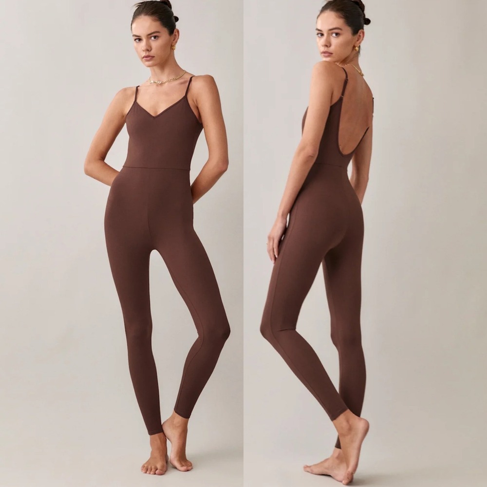 Reformation Emmy Ecostretch Jumpsuit Brown Womens Sz Medium Low Back Yoga Dance
